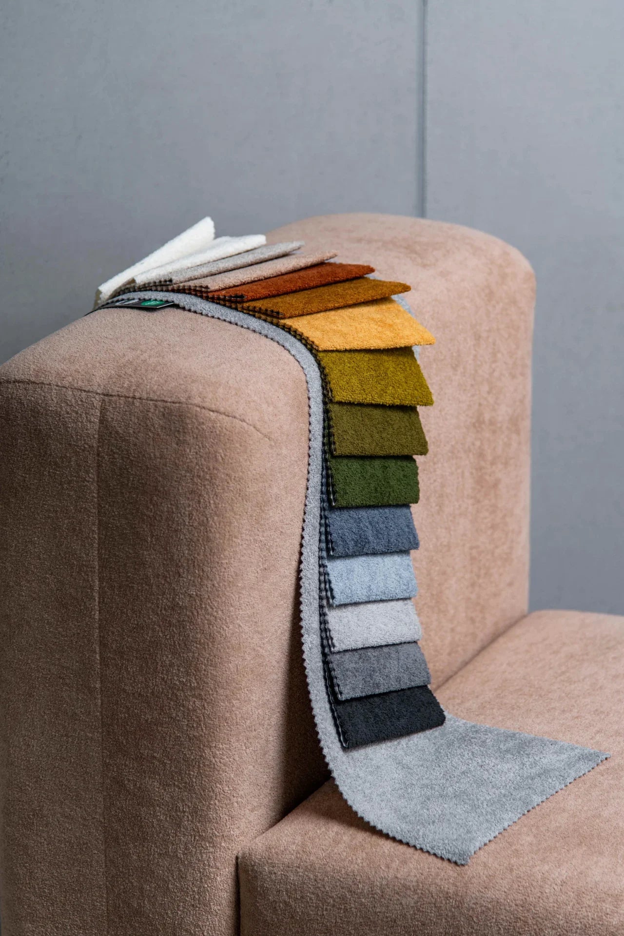 XXL Candy Sofa | Felora